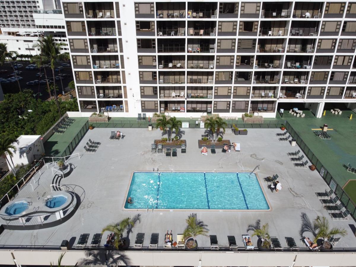 Apartamento Beautiful 1Br, Steps To Waikiki Beach And Parking Honolulu Exterior foto