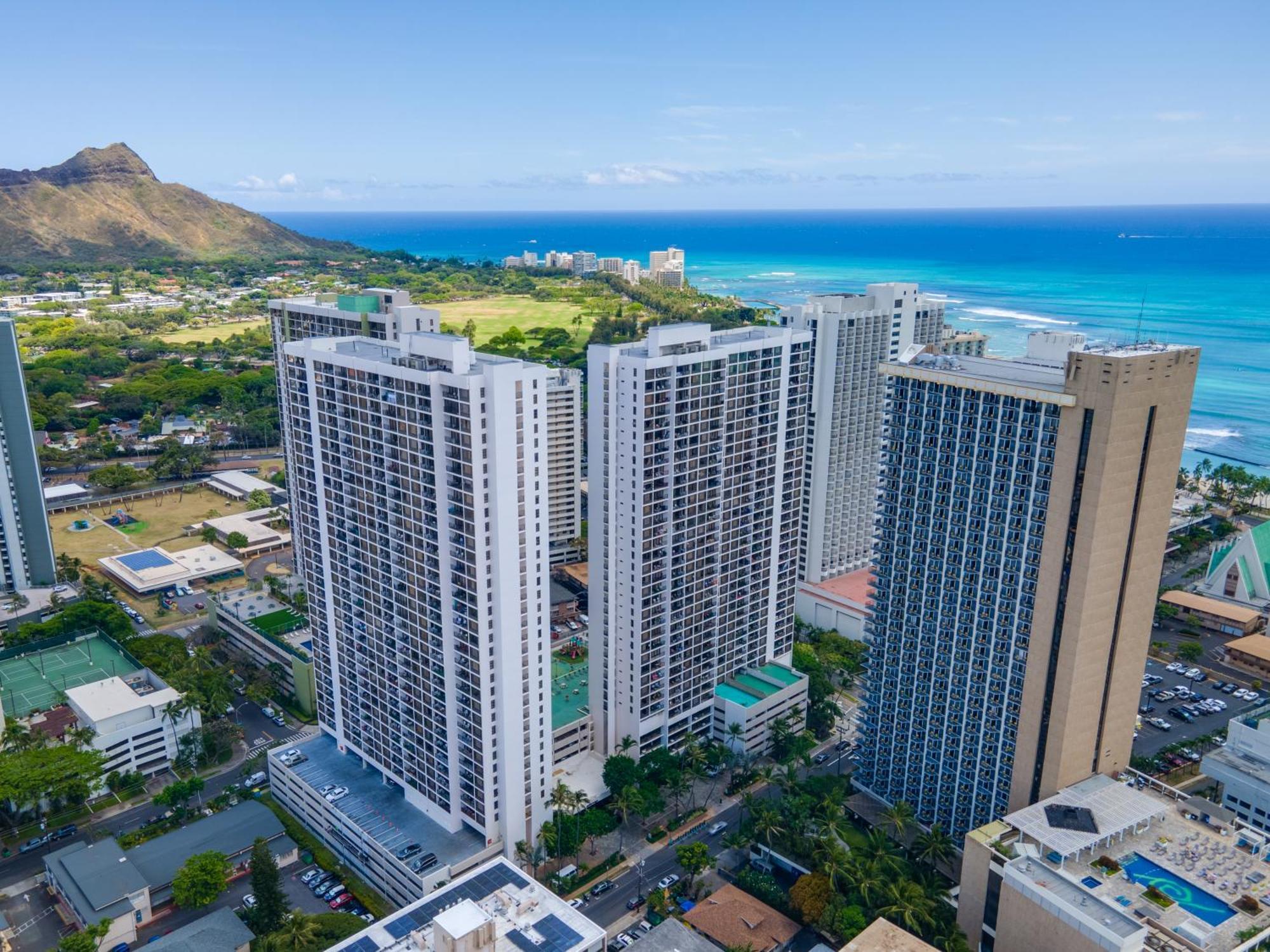 Apartamento Beautiful 1Br, Steps To Waikiki Beach And Parking Honolulu Exterior foto