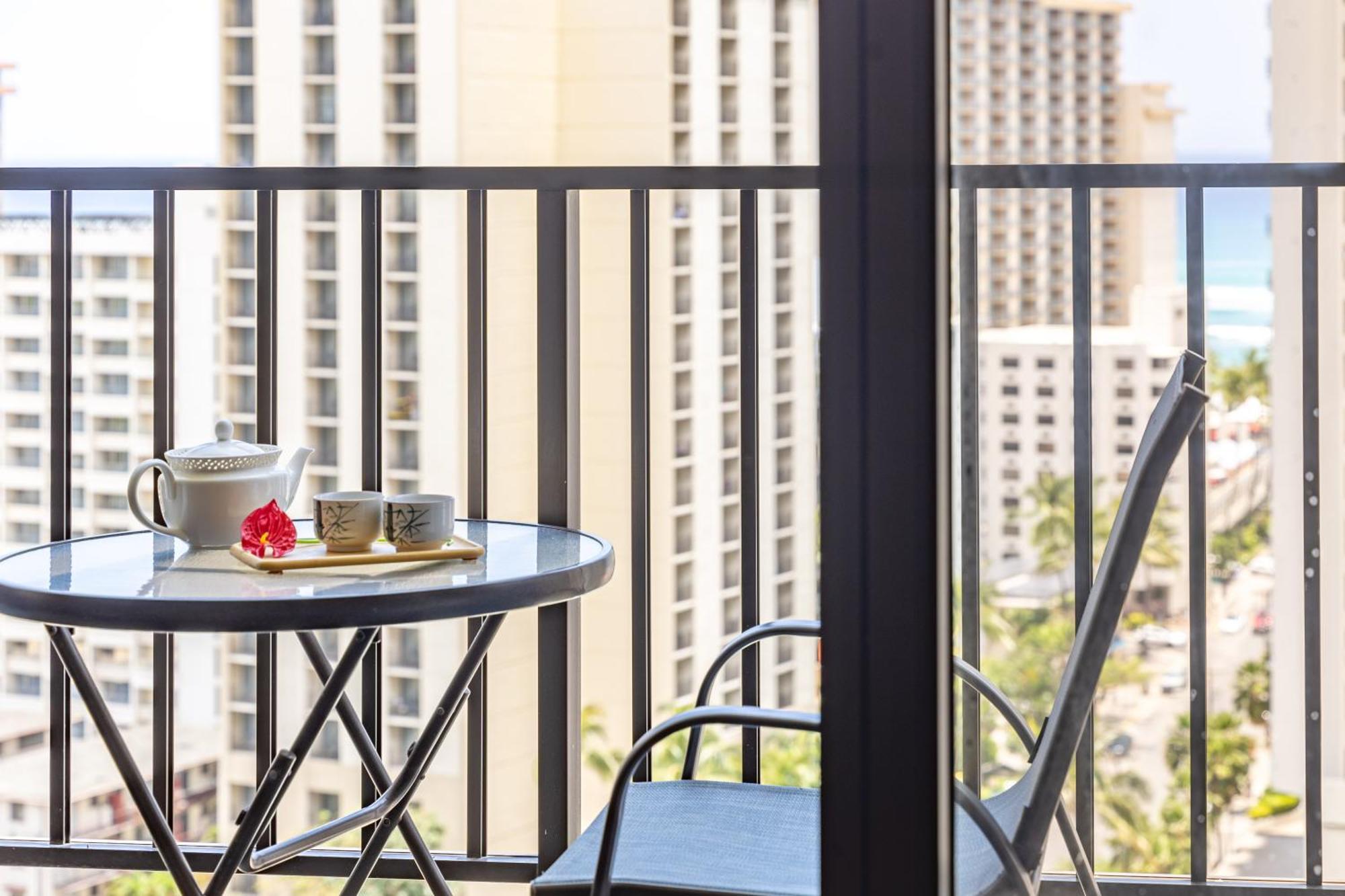 Beautiful 1Br, Steps To Waikiki Beach And Parking Honolulu Exterior foto