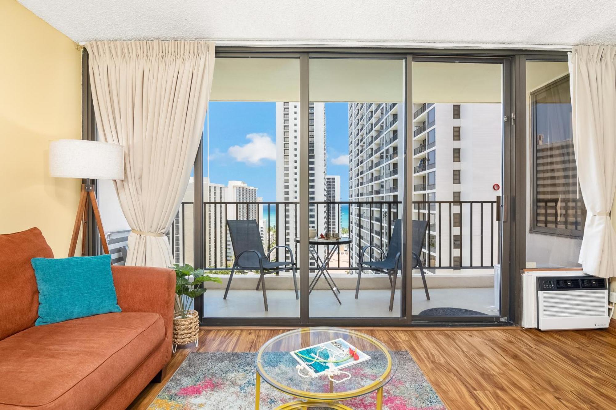Beautiful 1Br, Steps To Waikiki Beach And Parking Honolulu Exterior foto